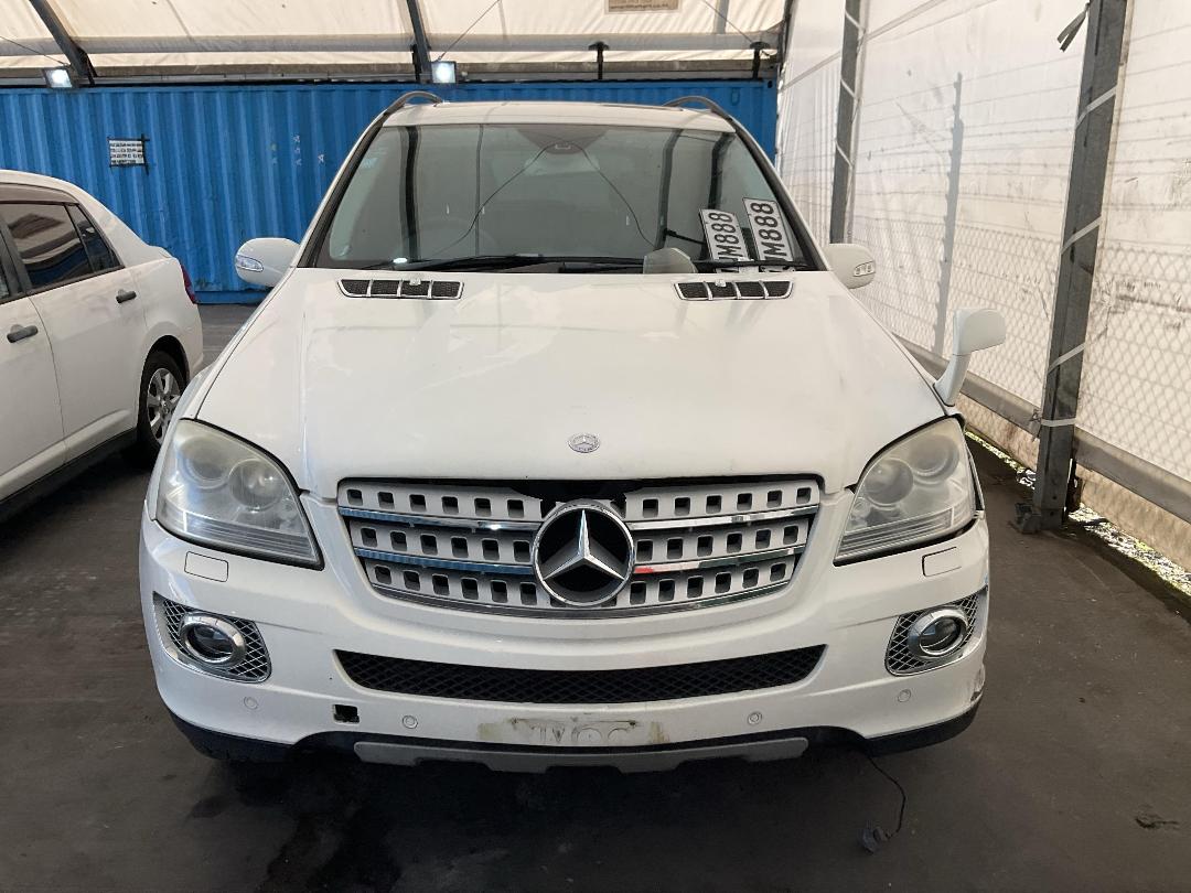 Photo '4' of Mercedes-Benz Ml350 4Matic Photo '4' of Mercedes-Benz Ml350 4Matic