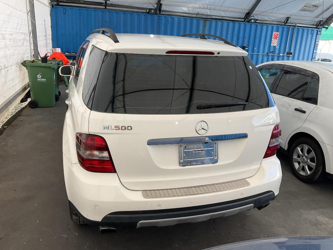 Photo '15' of Mercedes-Benz Ml350 4Matic Photo '15' of Mercedes-Benz Ml350 4Matic