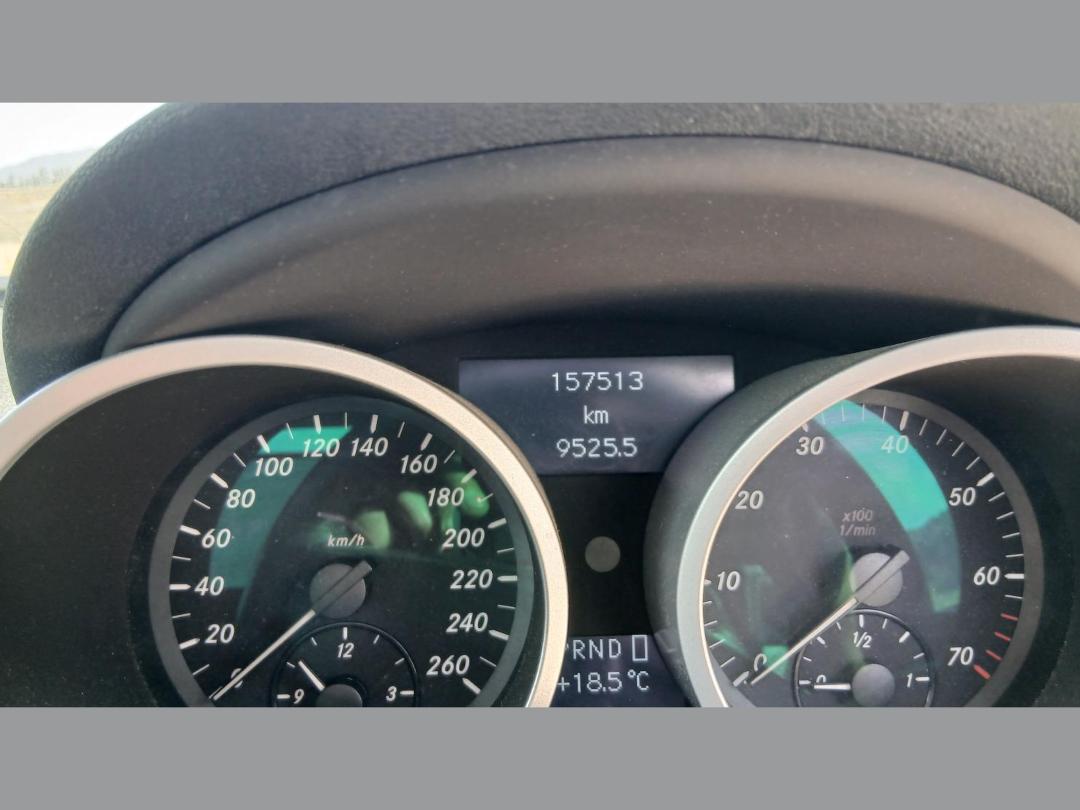 Photo '6' of Mercedes-Benz SLK 350