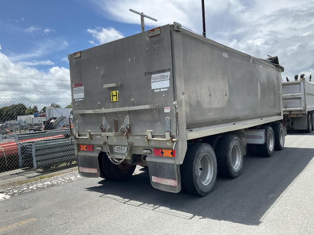 Photo '5' of MILLS-TUI F124 Tipper Trailer