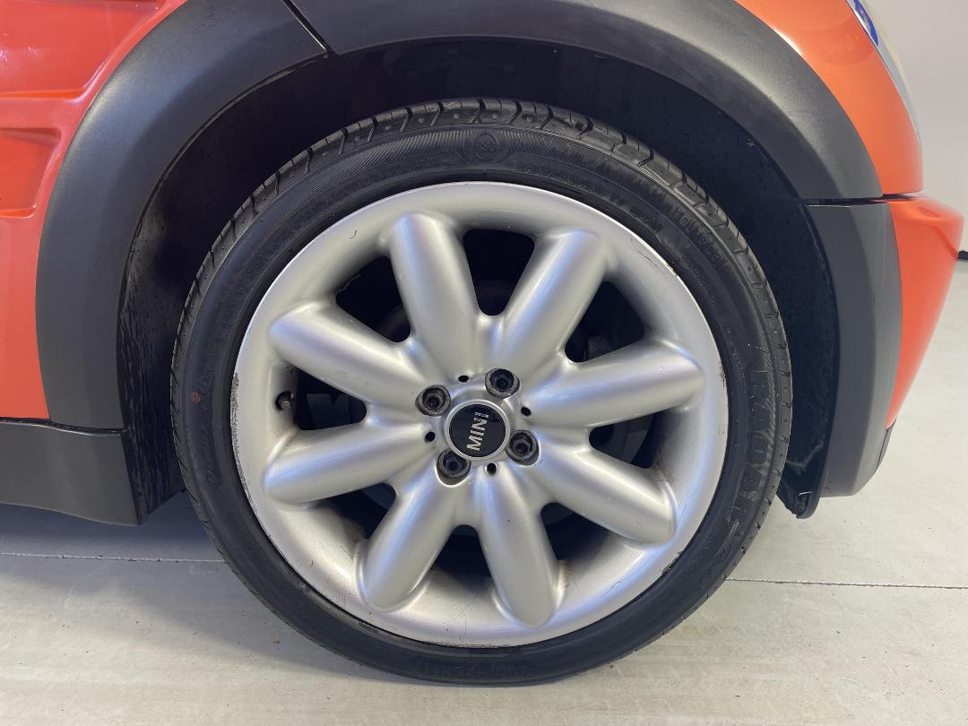 Photo '9' of Mini Cooper Photo '9' of Mini Cooper