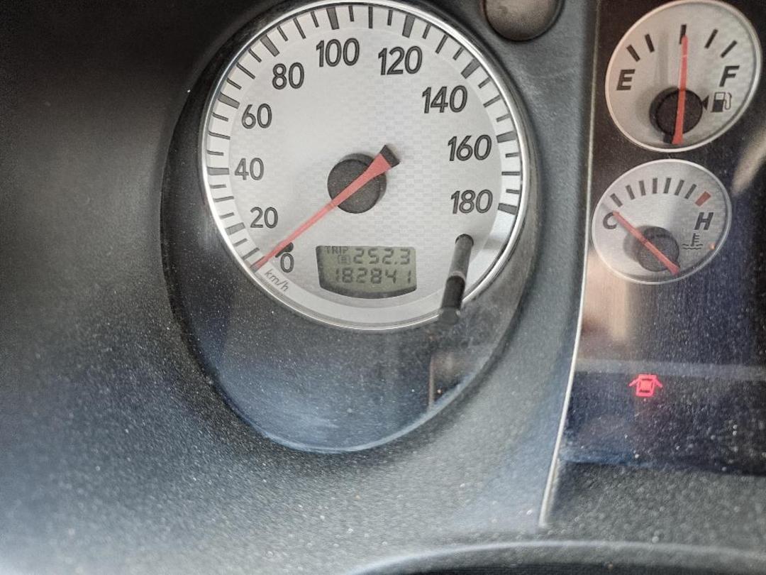 Photo '12' of Mitsubishi Airtrek