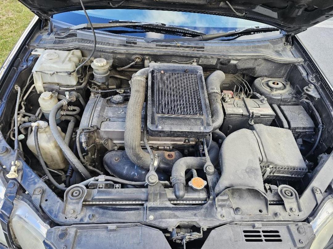 Photo '14' of Mitsubishi Airtrek