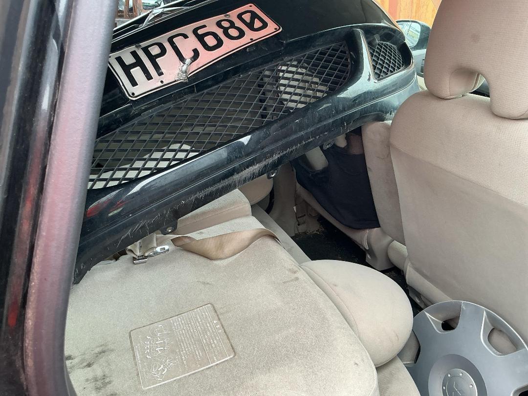 Photo '16' of Mitsubishi Colt Photo '16' of Mitsubishi Colt