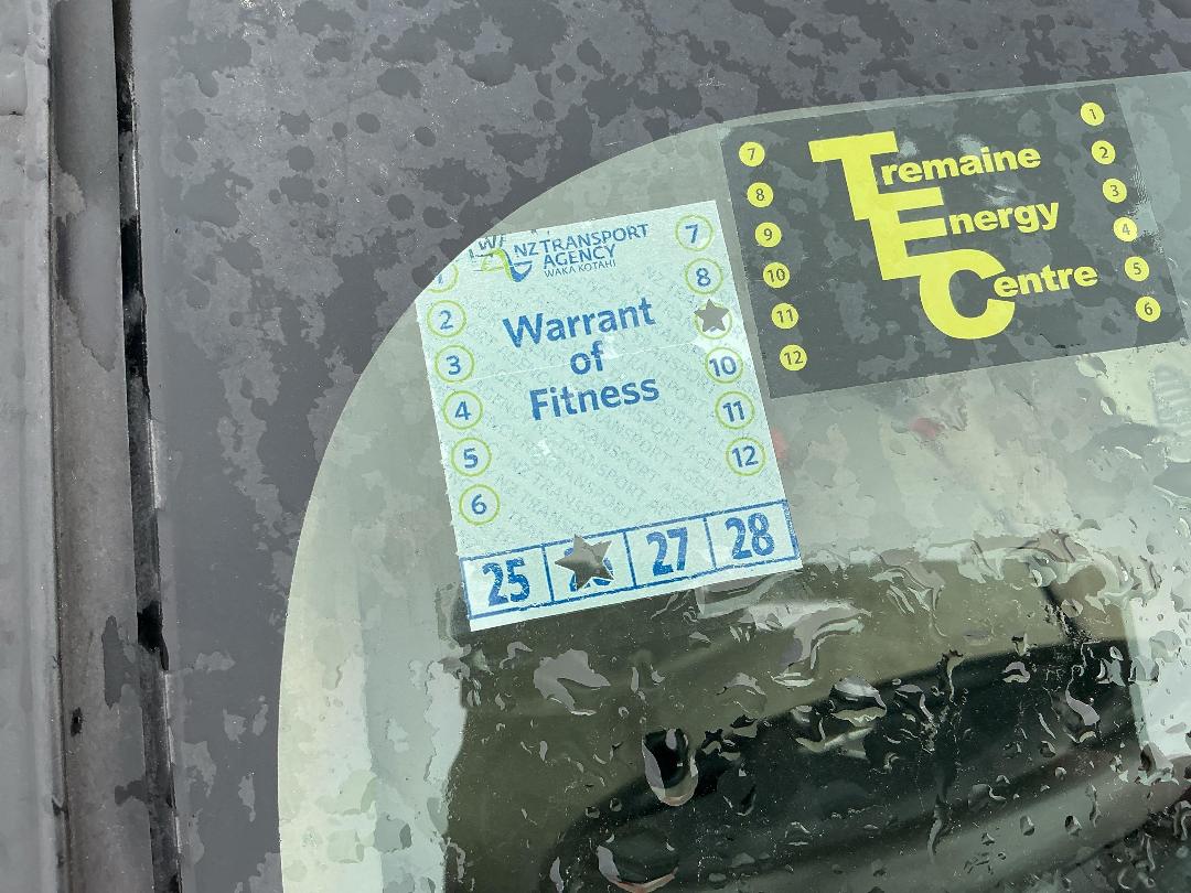 Photo '18' of Mitsubishi Colt Photo '18' of Mitsubishi Colt