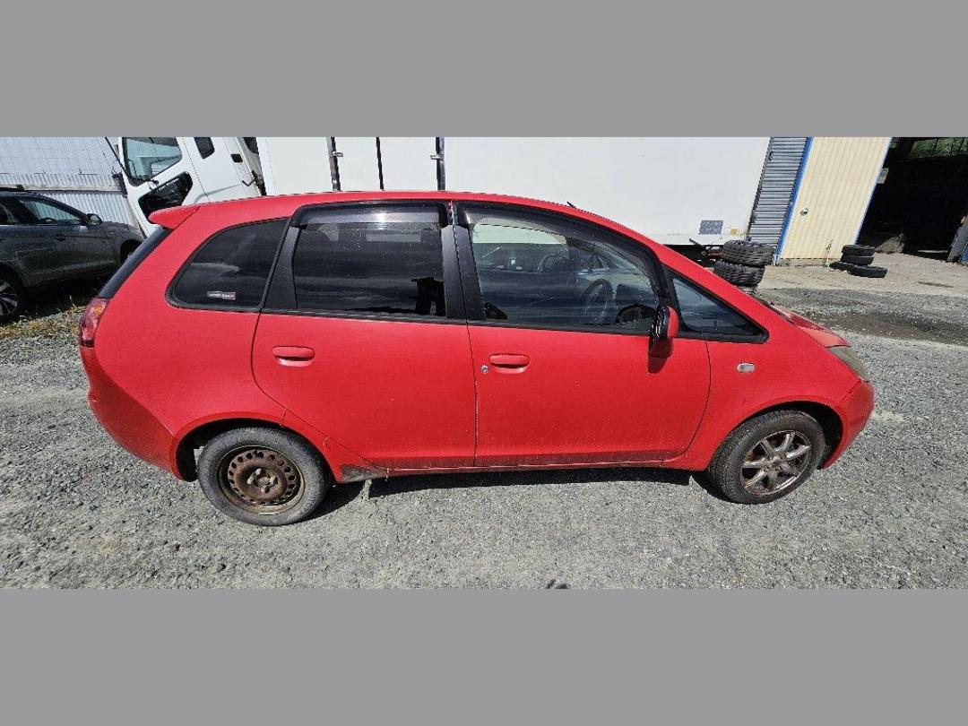 Photo '8' of Mitsubishi Colt Plus Photo '8' of Mitsubishi Colt Plus