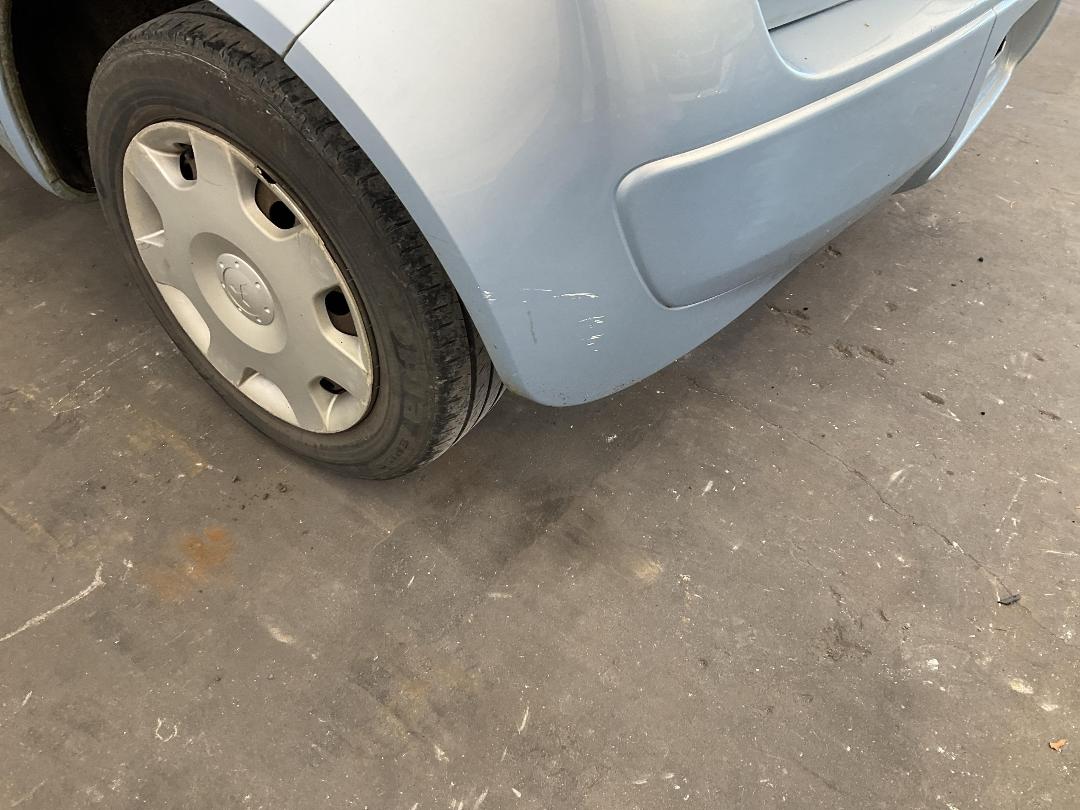 Photo '13' of Mitsubishi Colt Photo '13' of Mitsubishi Colt