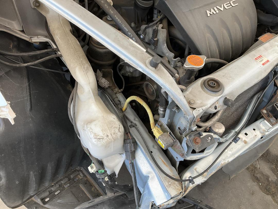 Photo '32' of Mitsubishi Colt Photo '32' of Mitsubishi Colt