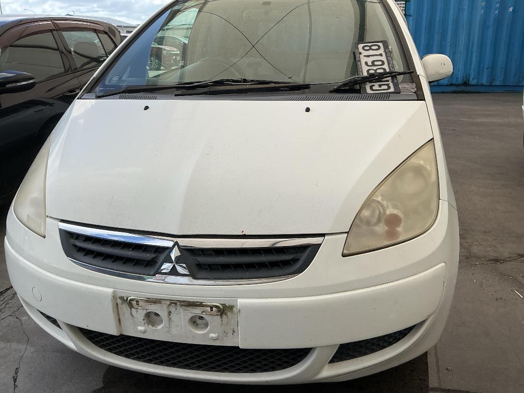 Photo '2' of Mitsubishi Colt
