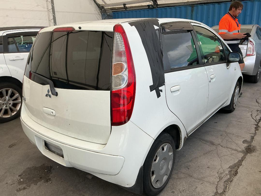 Photo '7' of Mitsubishi Colt