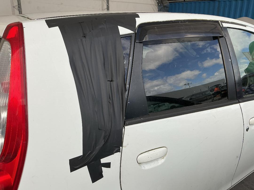 Photo '35' of Mitsubishi Colt