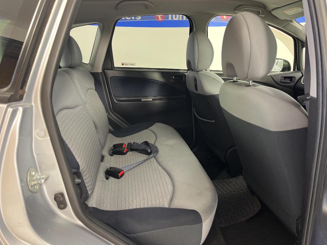 Photo '20' of Mitsubishi Colt Photo '20' of Mitsubishi Colt