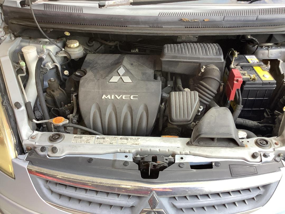 Photo '11' of Mitsubishi Colt Plus