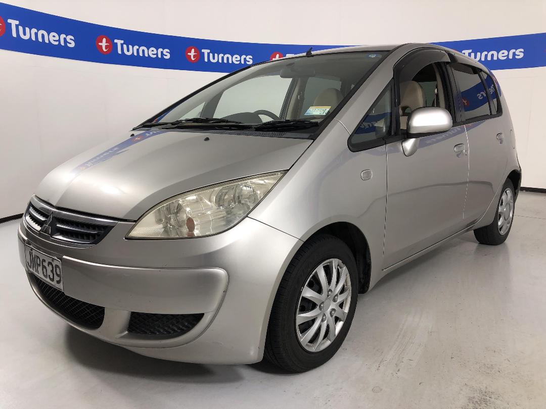 Photo '4' of Mitsubishi Colt