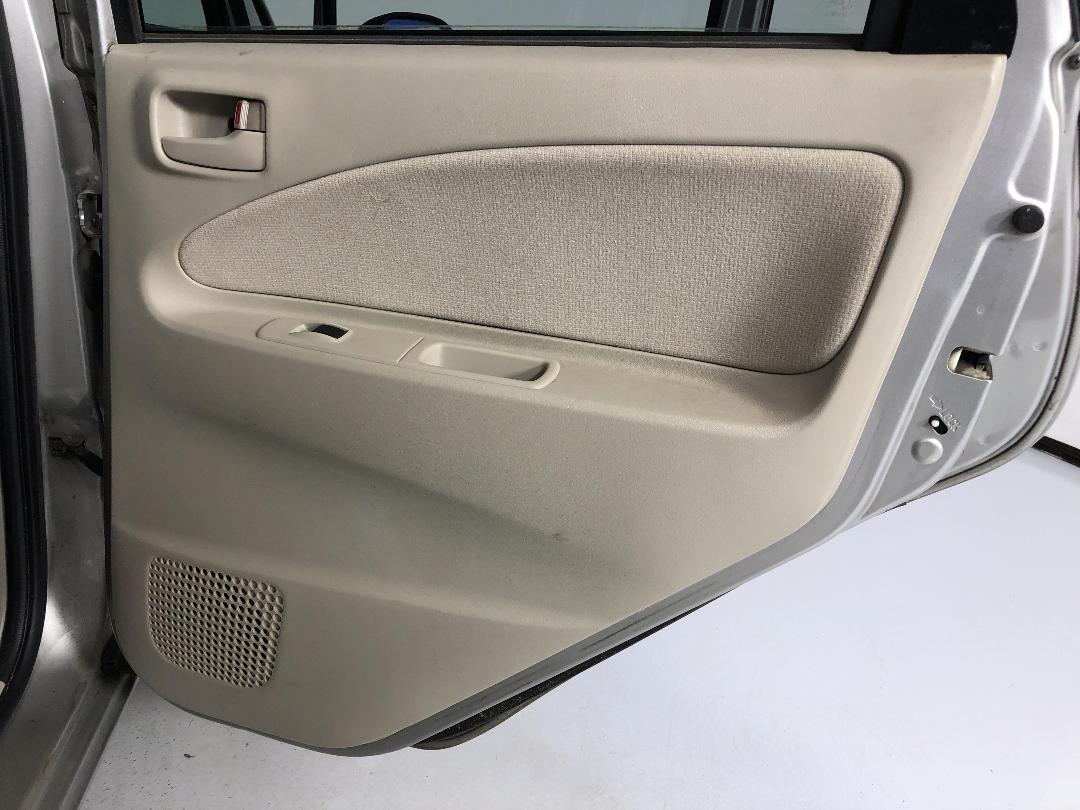 Photo '19' of Mitsubishi Colt