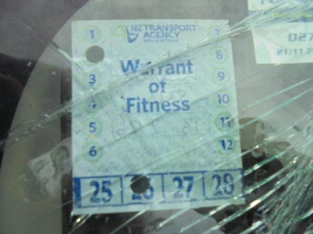 Photo '16' of Mitsubishi Colt Plus Photo '16' of Mitsubishi Colt Plus