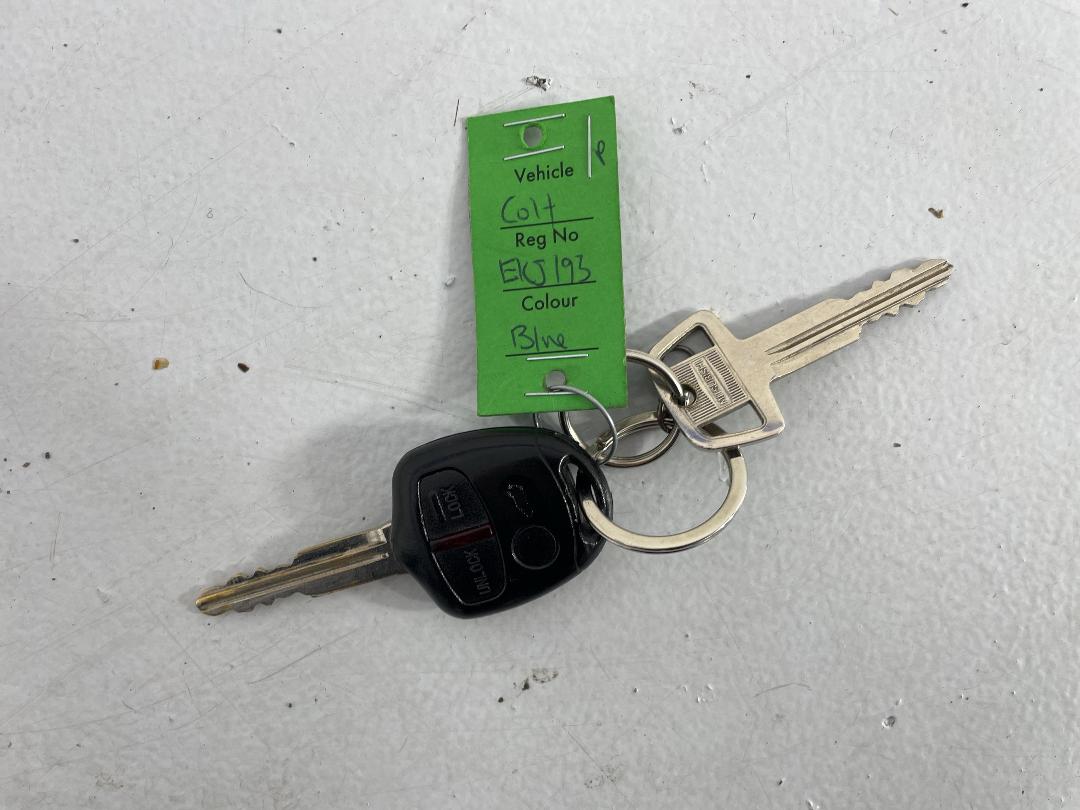 Photo '22' of Mitsubishi Colt