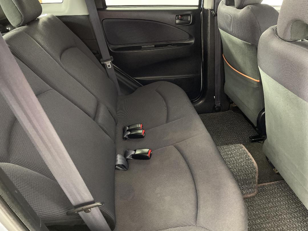 Photo '20' of Mitsubishi Colt