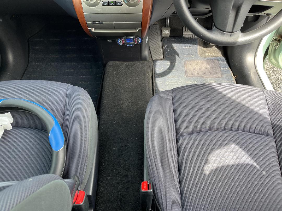 Photo '16' of Mitsubishi Colt Photo '16' of Mitsubishi Colt