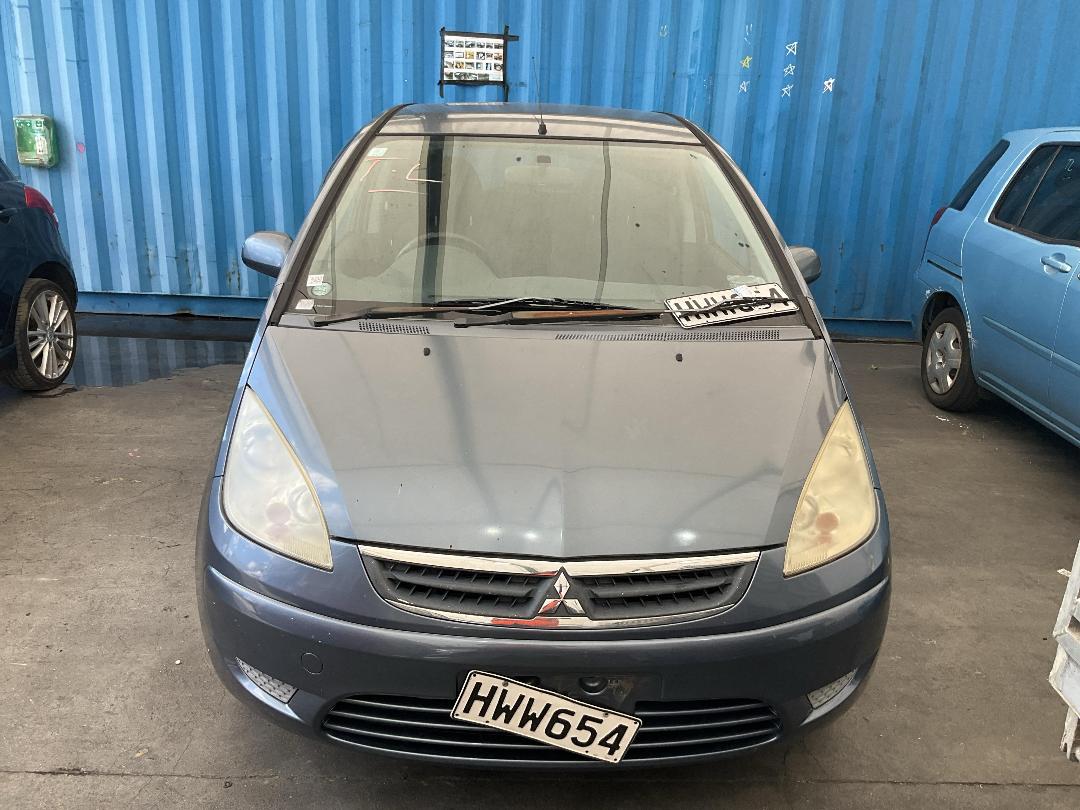 Photo '2' of Mitsubishi Colt Plus