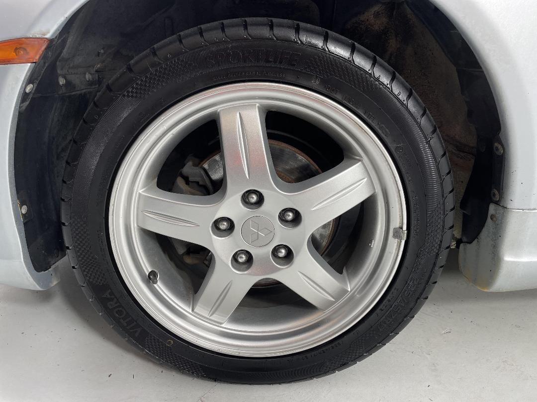 Photo '10' of Mitsubishi Diamante