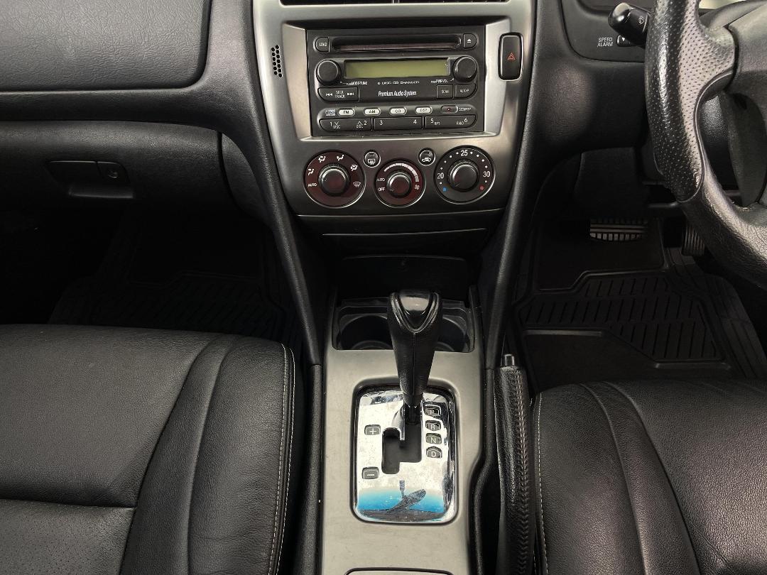 Photo '18' of Mitsubishi Diamante