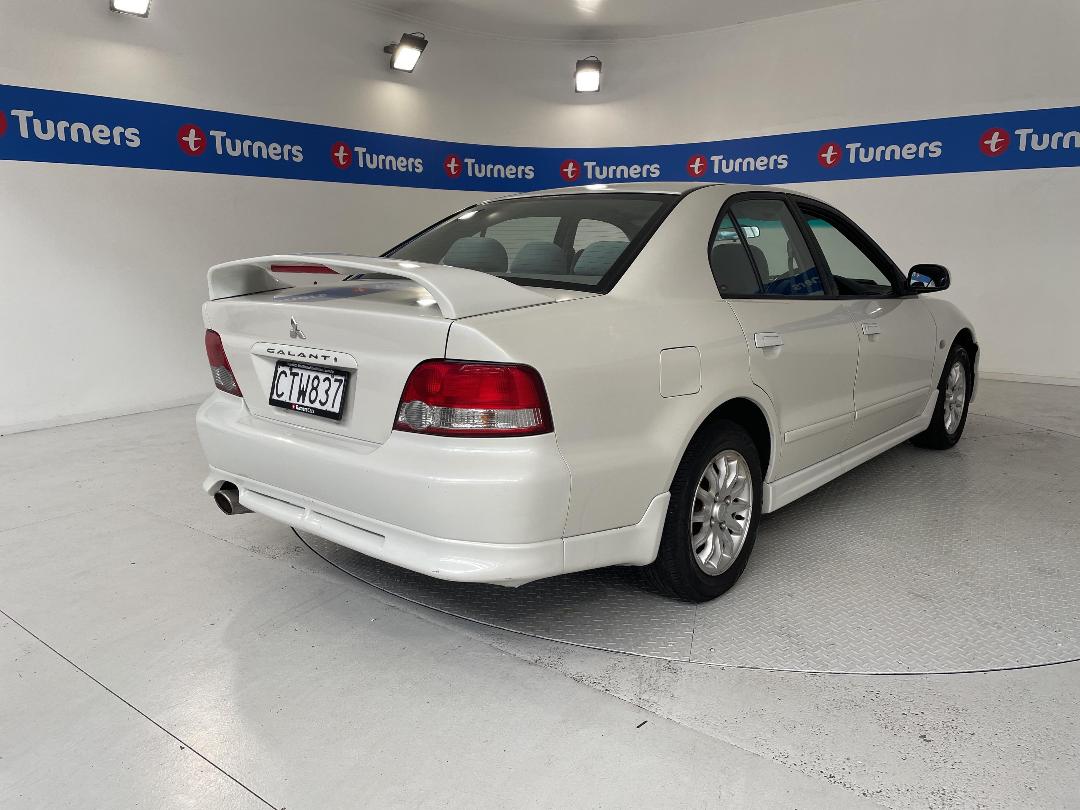 Photo '7' of Mitsubishi Galant