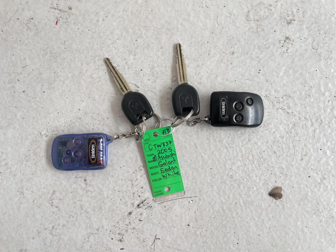 Photo '22' of Mitsubishi Galant