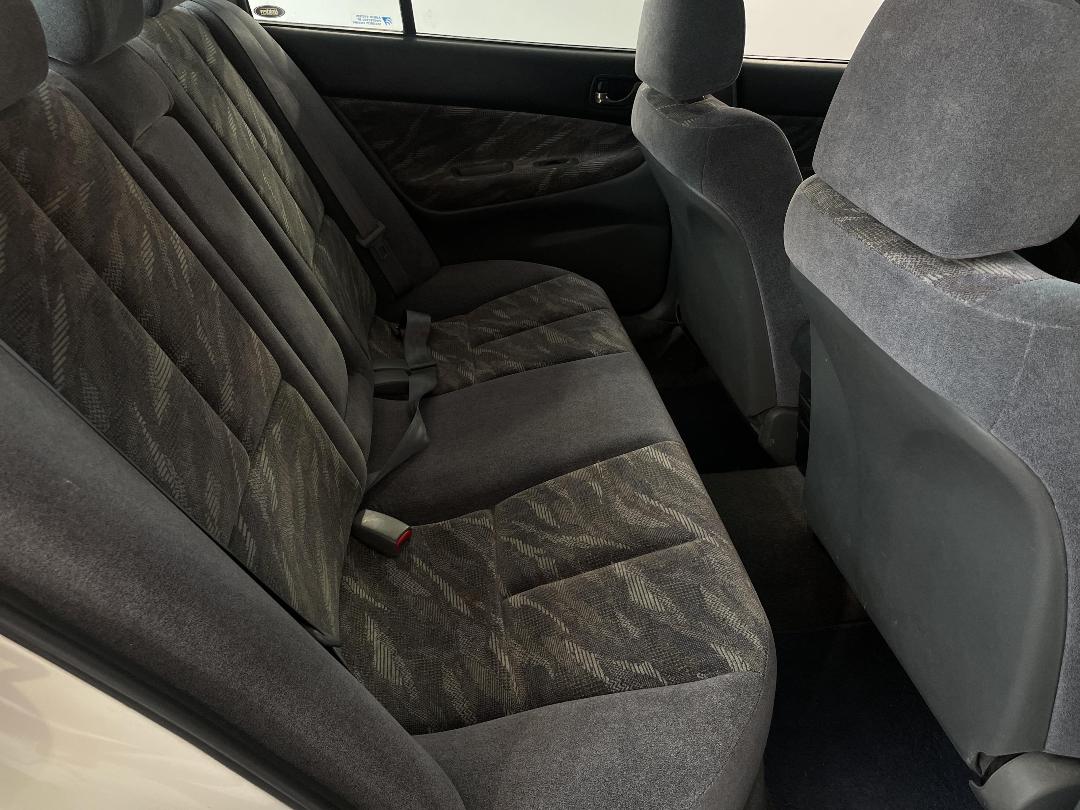 Photo '20' of Mitsubishi Galant