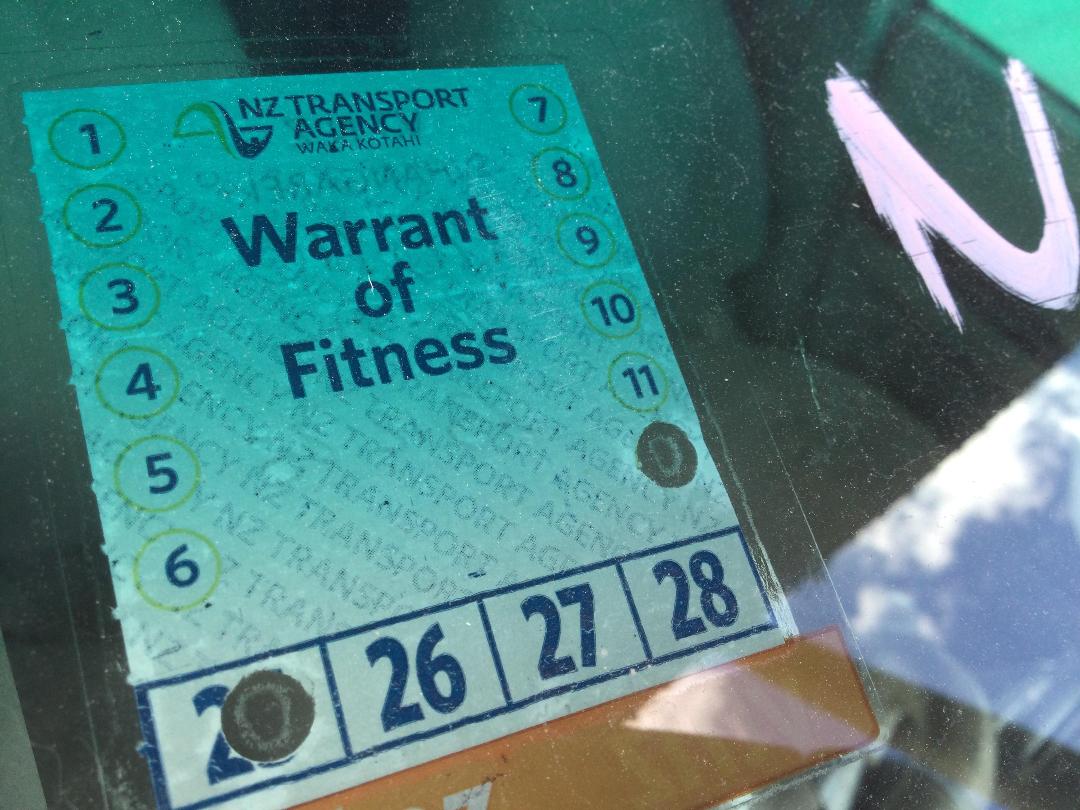 Photo '18' of Mitsubishi Grandis Photo '18' of Mitsubishi Grandis