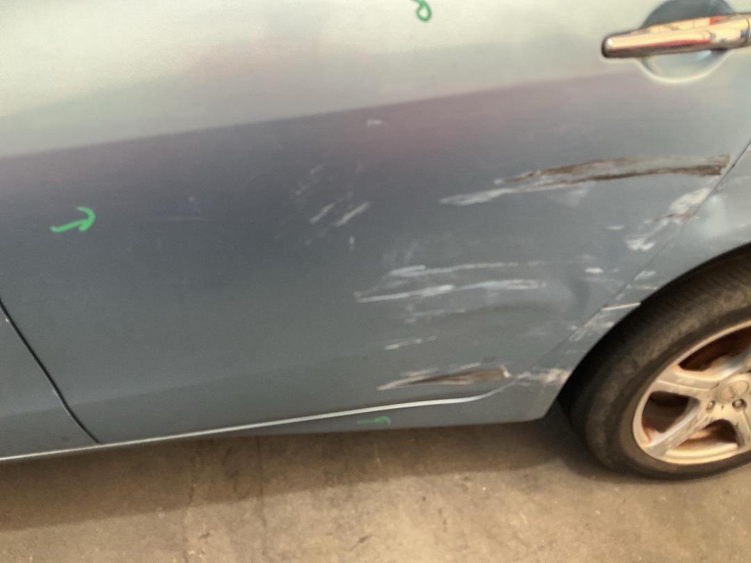 Photo '10' of Mitsubishi Grandis