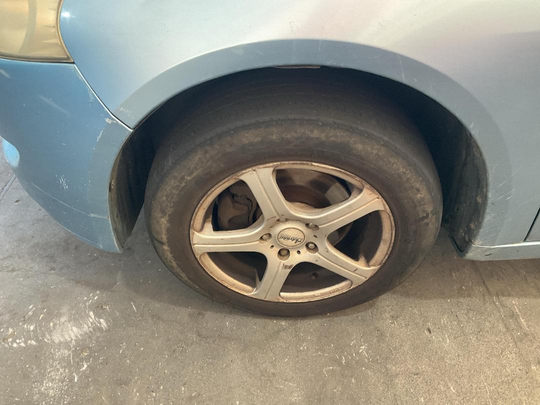 Photo '8' of Mitsubishi Grandis