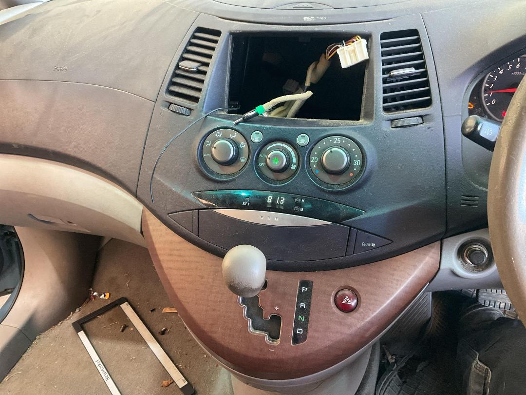 Photo '25' of Mitsubishi Grandis