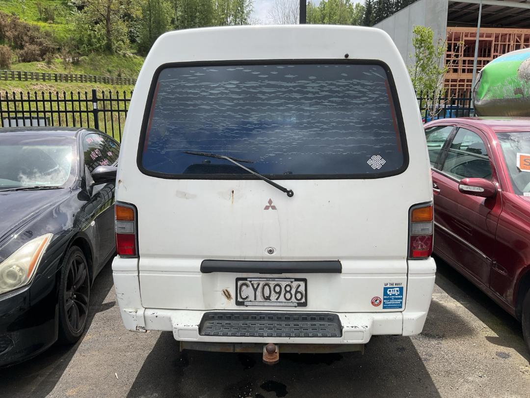 Photo '5' of Mitsubishi L300 LWB Photo '5' of Mitsubishi L300 LWB