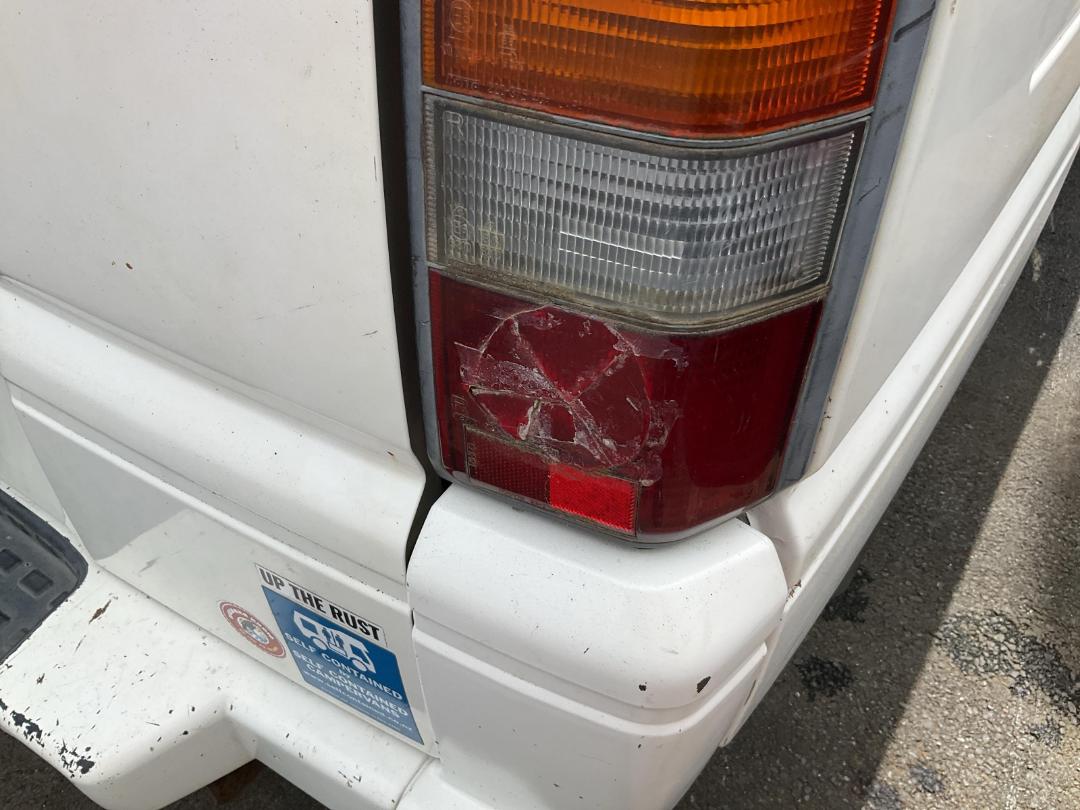 Photo '20' of Mitsubishi L300 LWB Photo '20' of Mitsubishi L300 LWB