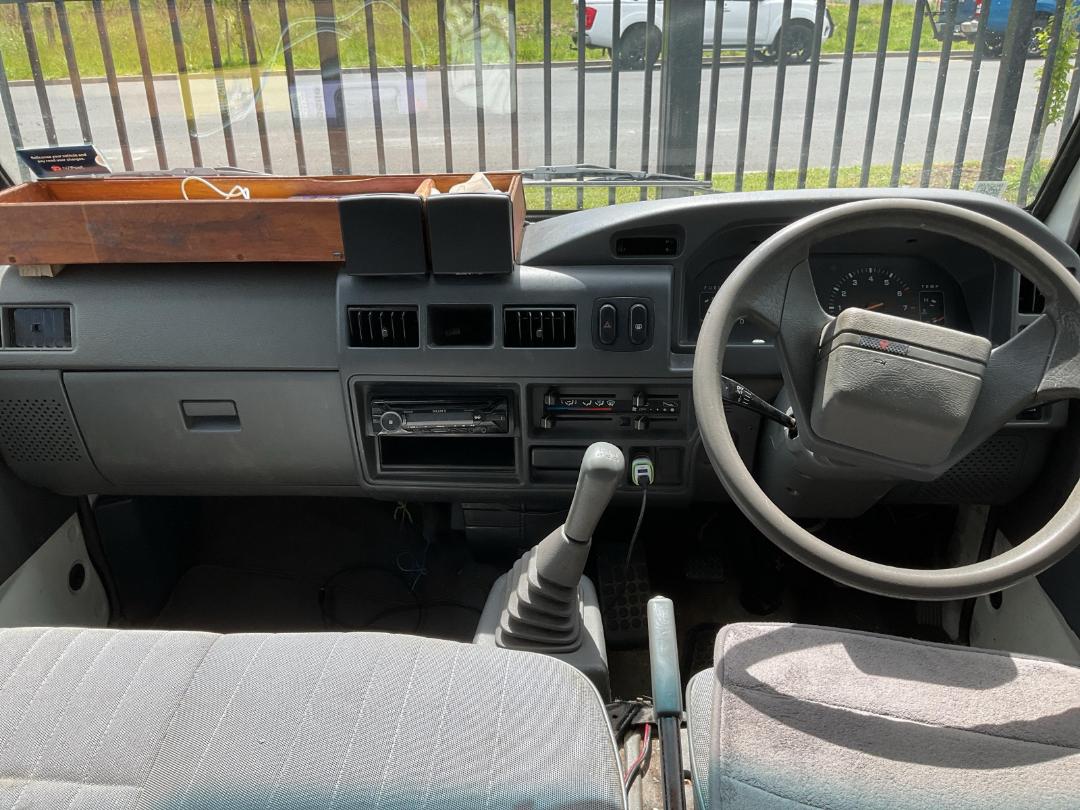 Photo '24' of Mitsubishi L300 LWB Photo '24' of Mitsubishi L300 LWB