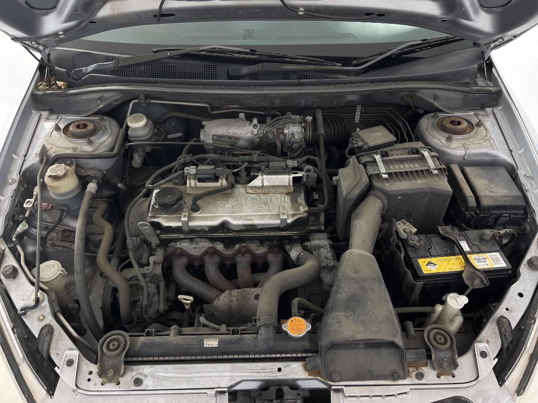 Photo '13' of Mitsubishi Lancer