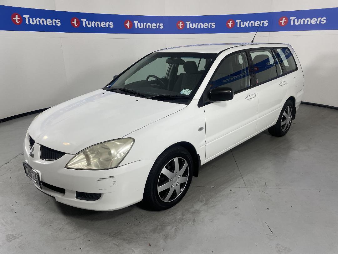 Photo '4' of Mitsubishi Lancer