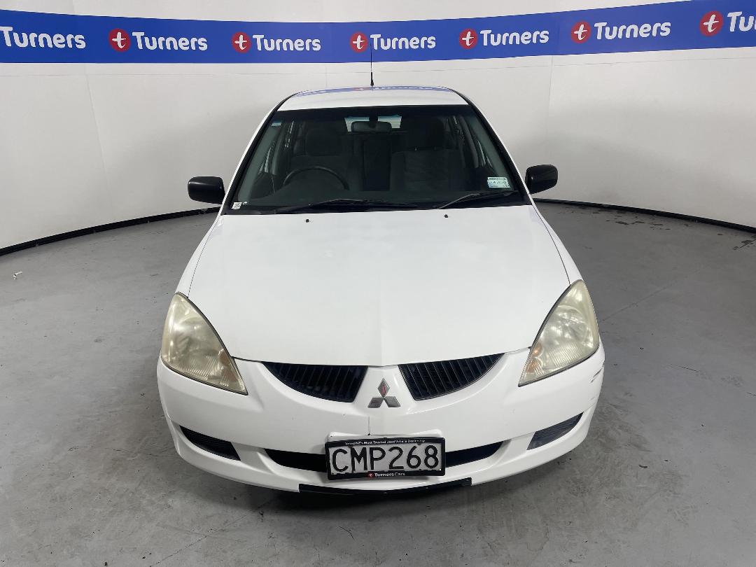 Photo '2' of Mitsubishi Lancer