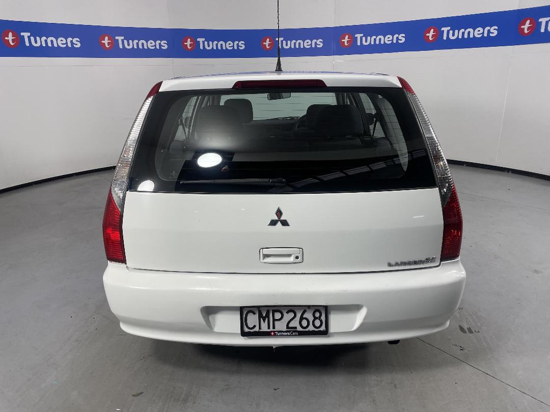 Photo '6' of Mitsubishi Lancer