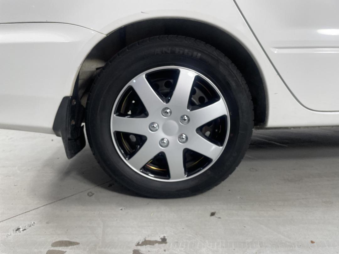 Photo '12' of Mitsubishi Lancer