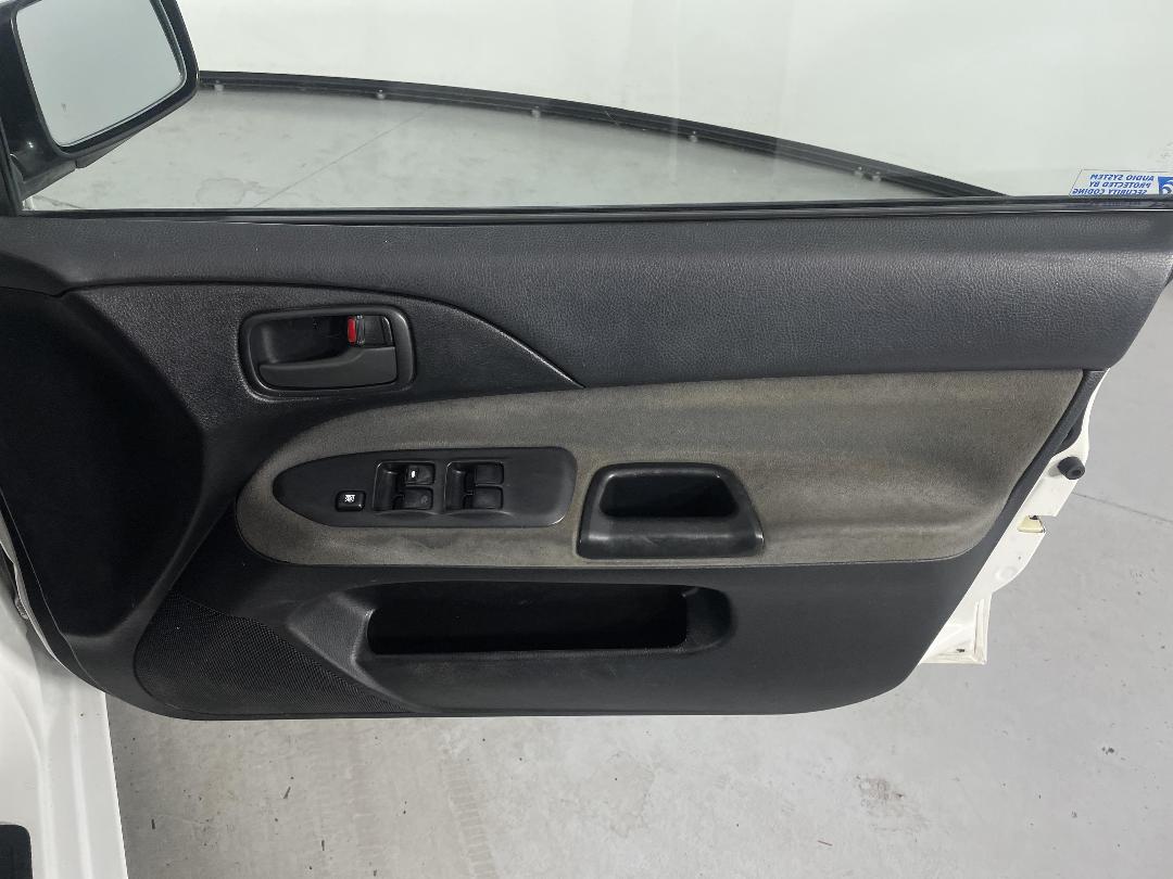 Photo '15' of Mitsubishi Lancer