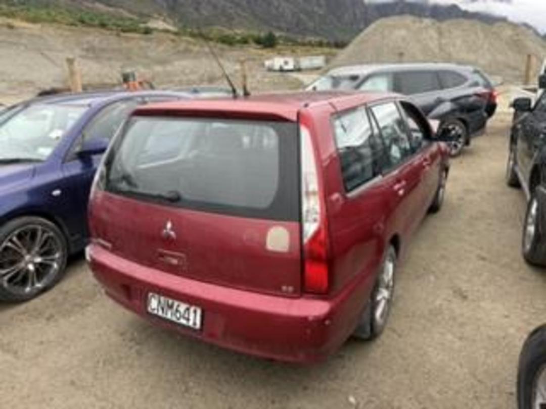 Photo '2' of Mitsubishi Lancer ES