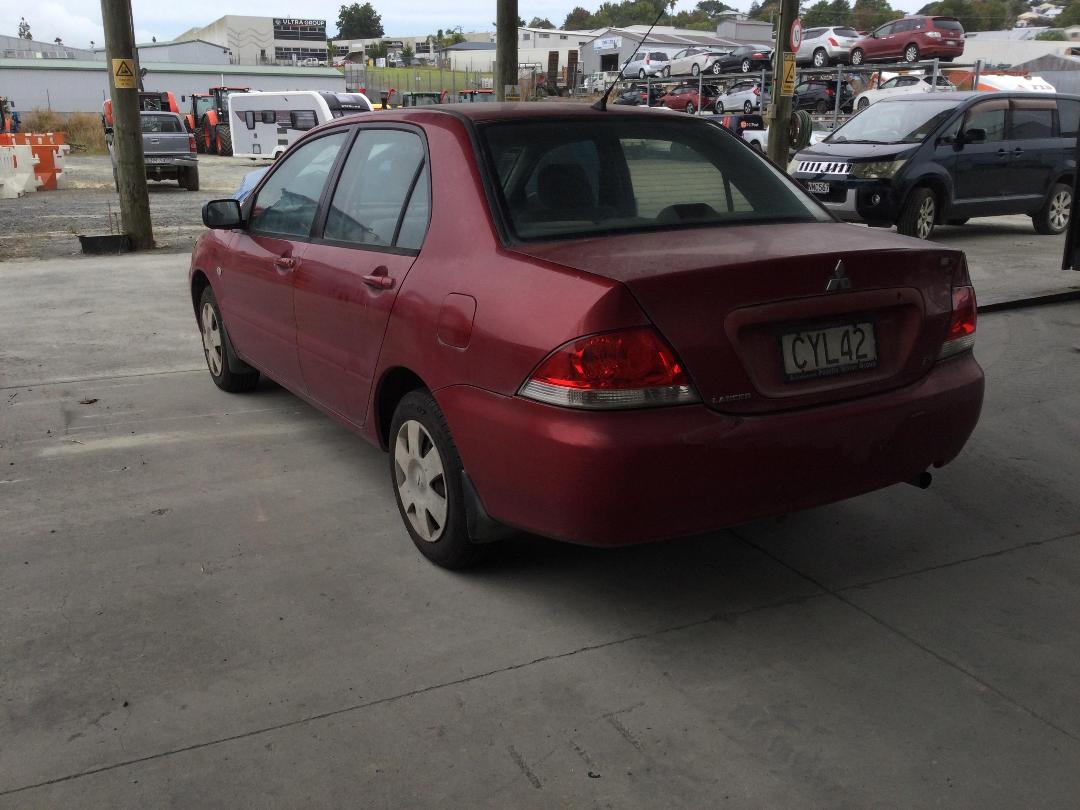 Photo '4' of Mitsubishi Lancer ES