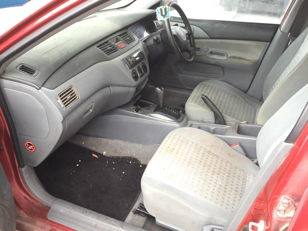 Photo '16' of Mitsubishi Lancer ES