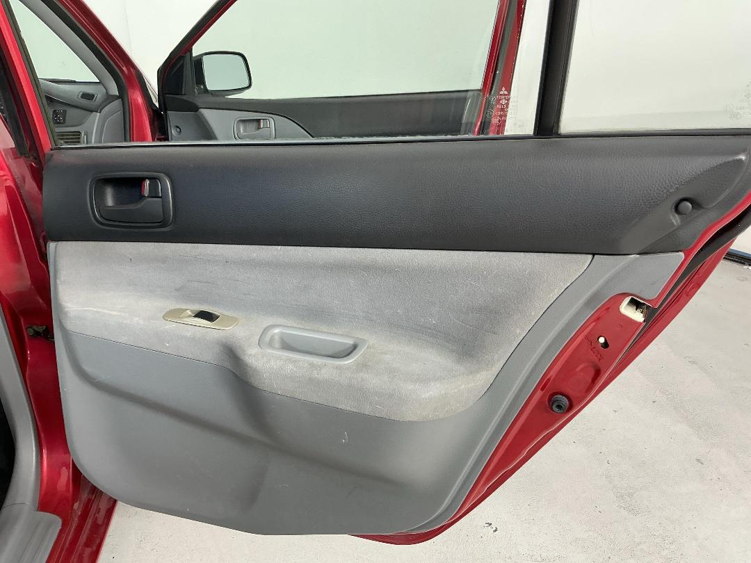 Photo '19' of Mitsubishi Lancer