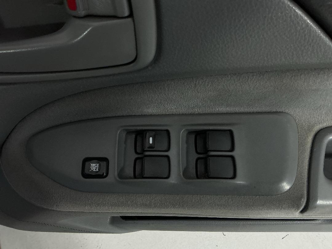 Photo '23' of Mitsubishi Lancer