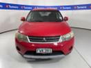 Thumbnail '2' of Mitsubishi Outlander