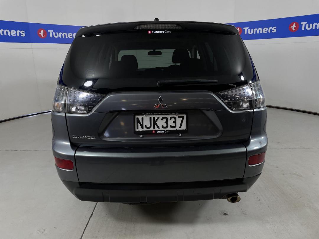 Photo '6' of Mitsubishi Outlander Photo '6' of Mitsubishi Outlander