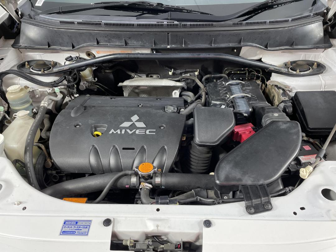 Photo '13' of Mitsubishi Outlander Photo '13' of Mitsubishi Outlander